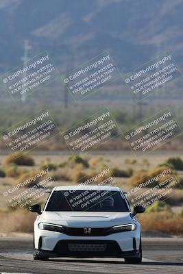 media/Oct-24-2025-Doghouse Garage (Fri) [[783d2ff07a]]/4-Inter-Low/Session 1 (Turn 5 Tree of Life)/